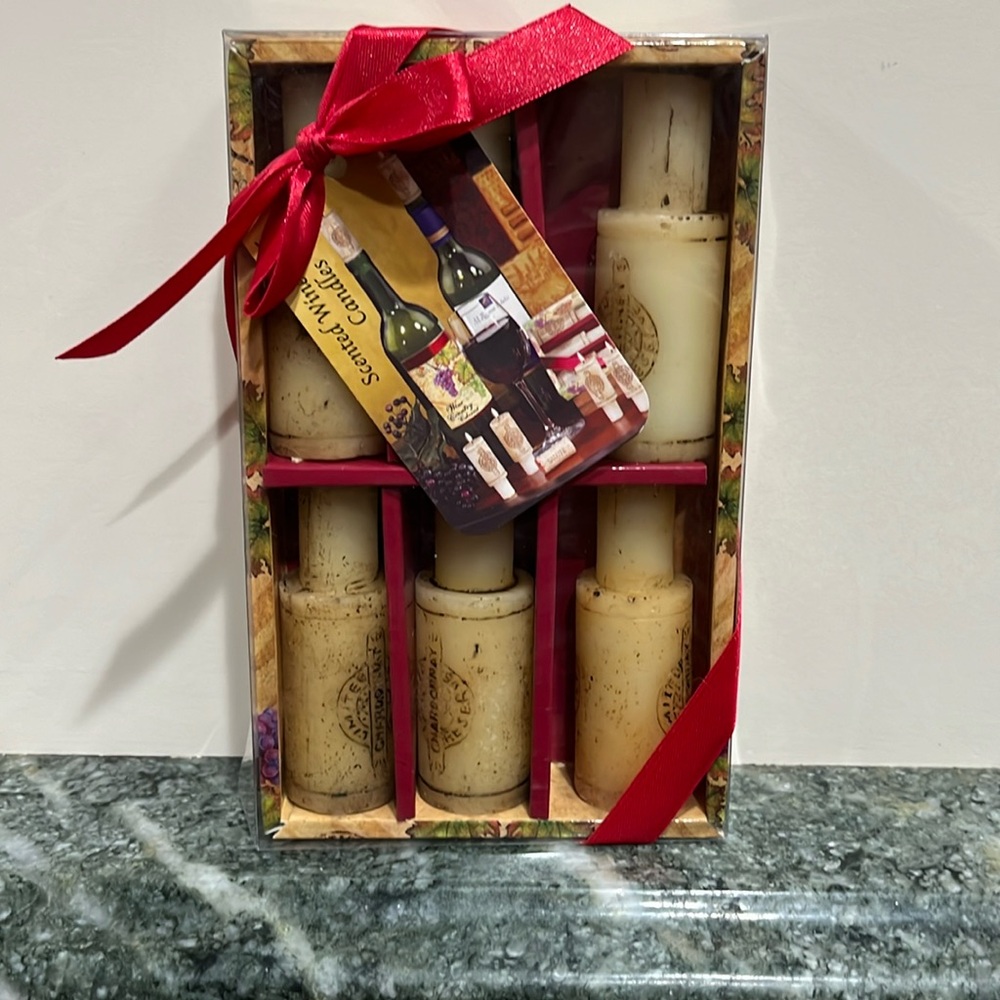 Decoglow scented wine cork candles. New in box. 6